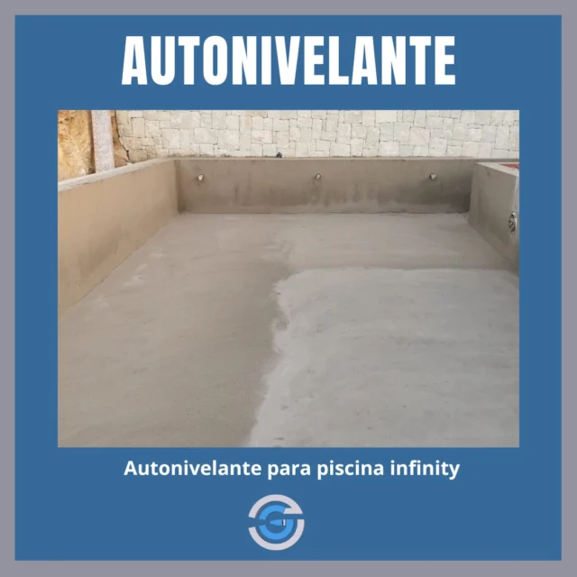 🏊‍♂️ Perfección al nivel del agua.  Este autonivelante para piscina infinity asegura un acabado impecable y listo para disfrutar de un espacio de lujo y diseño.  Ventajas del autonivelante:
✔️ Preparación óptima para el revestimiento final. 
✔️ Superficie uniforme y resistente. 
✔️ Ideal para proyectos que buscan estética y funcionalidad.  ¿Tienes en mente un proyecto similar? 
📩 ¡Contacta con nosotros!  #Gunitados #Piscinas #Autonivelantes #PiscinaInfinita