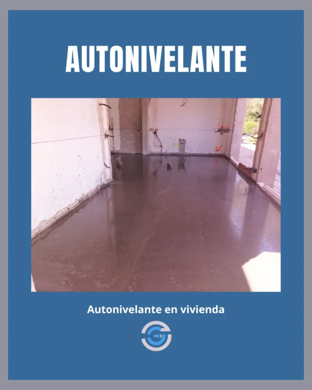 Cada detalle cuenta cuando se trata de preparar una vivienda para el siguiente paso de obra. 
Este autonivelante que acabamos de aplicar es la base perfecta para un suelo uniforme, resistente y duradero.  📐 Proyecto finalizado con éxito. 
✔ Preparados para seguir construyendo sobre una base firme.